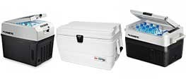 Refrigeratore e frigorifero della barca